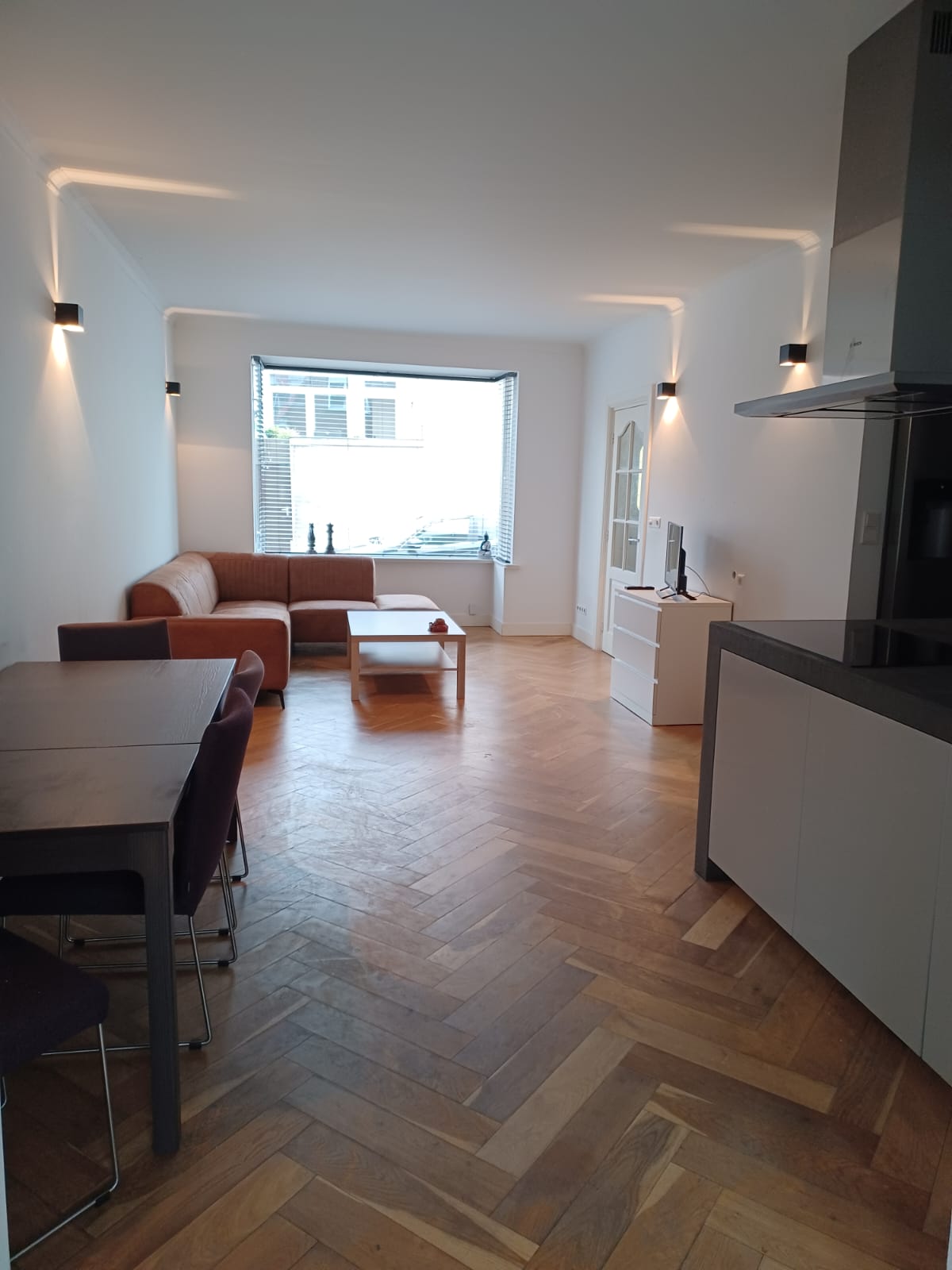 Pastoor van der Weidenstraat 22, Volendam