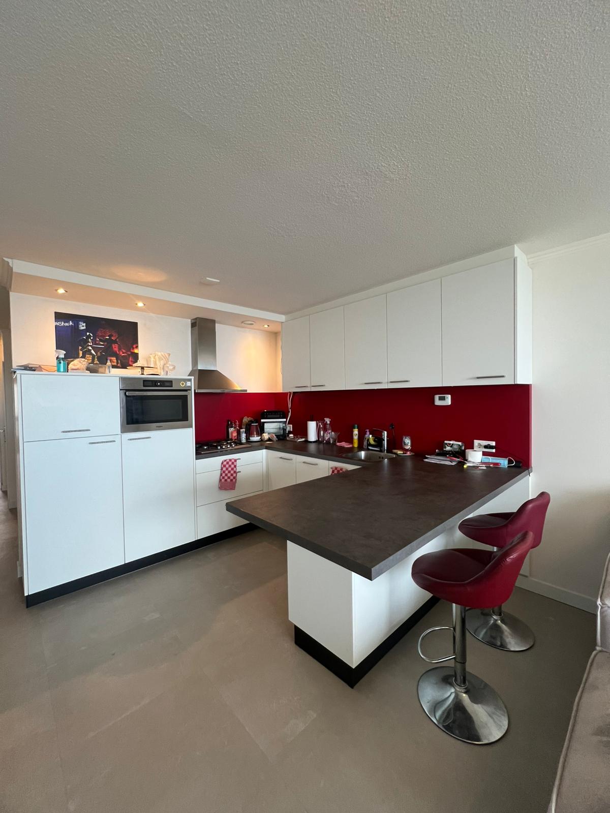 Zeekant 103-W, Den Haag