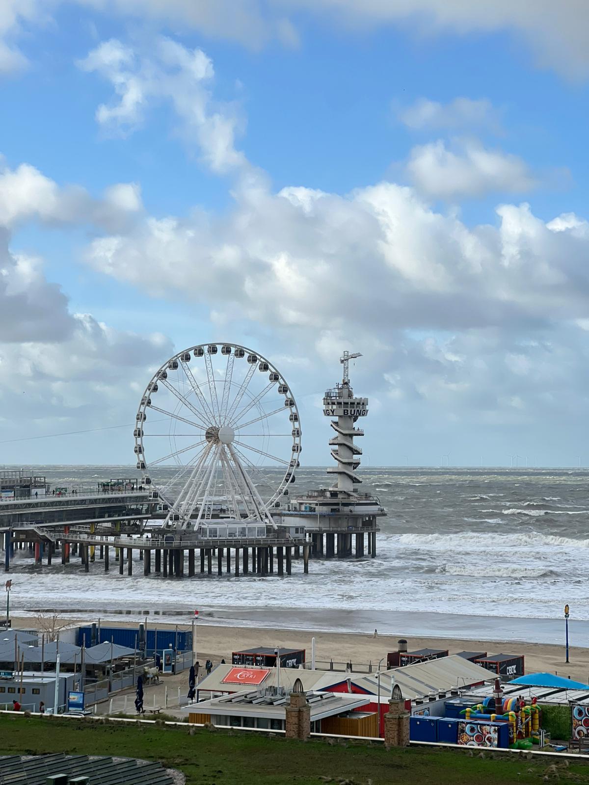 Zeekant 103-W, Den Haag