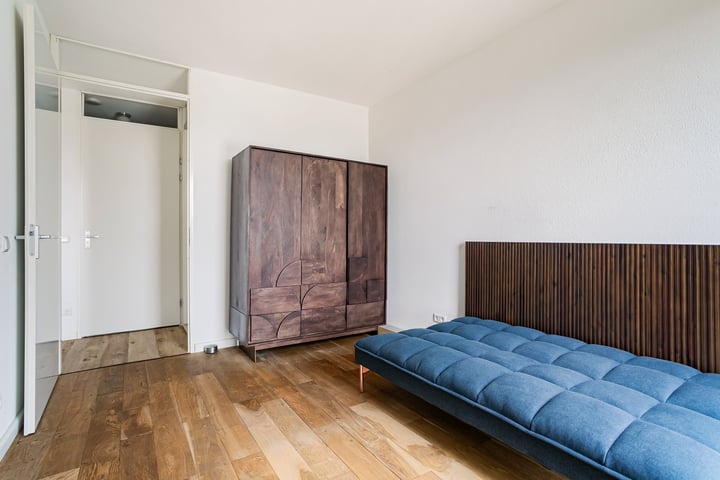 Nida Senffstraat 197, Amsterdam