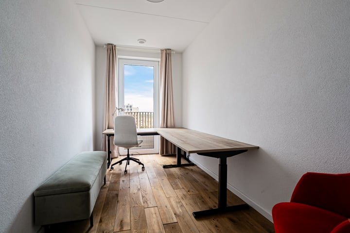 Nida Senffstraat 197, Amsterdam