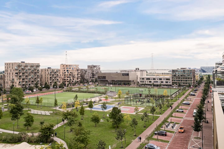 Nida Senffstraat 197, Amsterdam